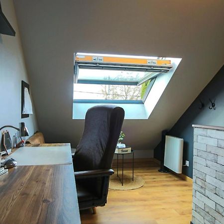 Maisonnette En Duplex Avec Terrasse Breux-Jouy Exterior foto